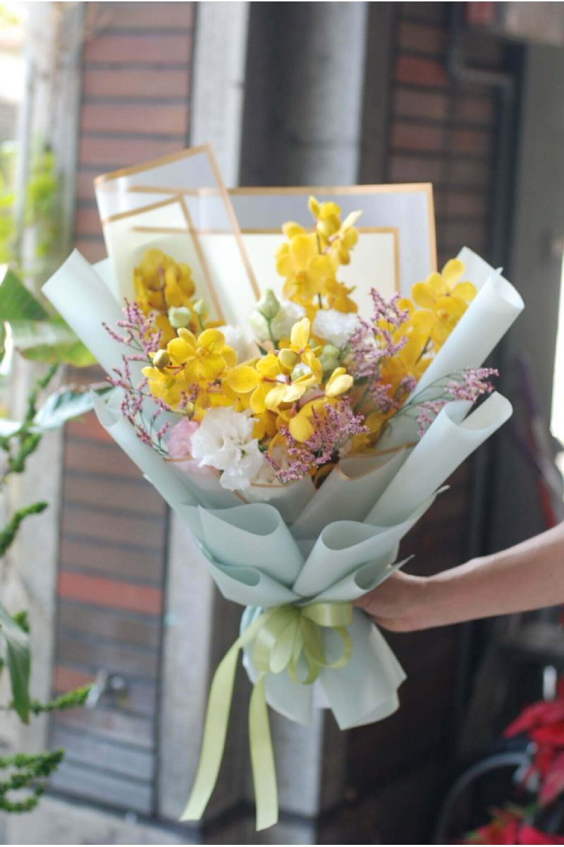 畢業蘭科花束