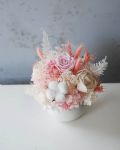 優雅白瓷永生桌花Preserved Flower Arrangement