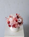 優雅白瓷永生桌花Preserved Flower Arrangement